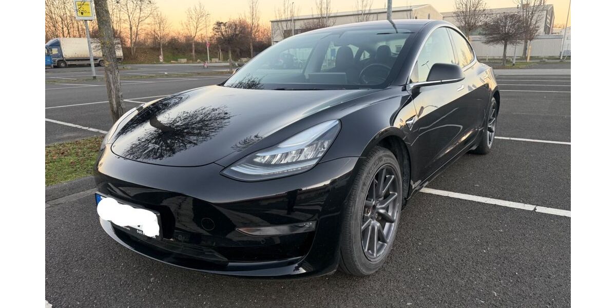 Tesla Model 3 69.000 km 22.999 &euro; Mannheim 68167