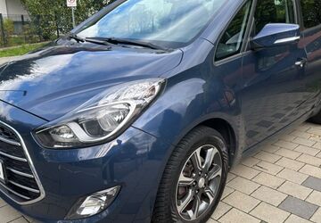 Hyundai ix20 72.061 km 10.999 &euro; Wiesloch 69168