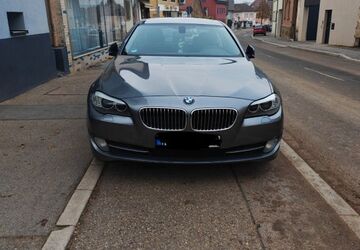 BMW 520 211.000 km 9.800 &euro; Östringen 76684
