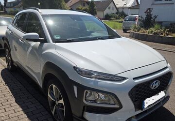 Hyundai KONA 132.608 km 10.900 &euro; Oberhausen - Rheinhausen 68794