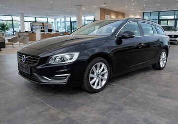 Volvo V60 99.000 km 16.899 &euro; Viernheim 68519