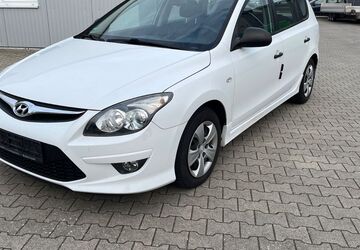 Hyundai i30 205.000 km 2.250 &euro; Heidelberg 69115