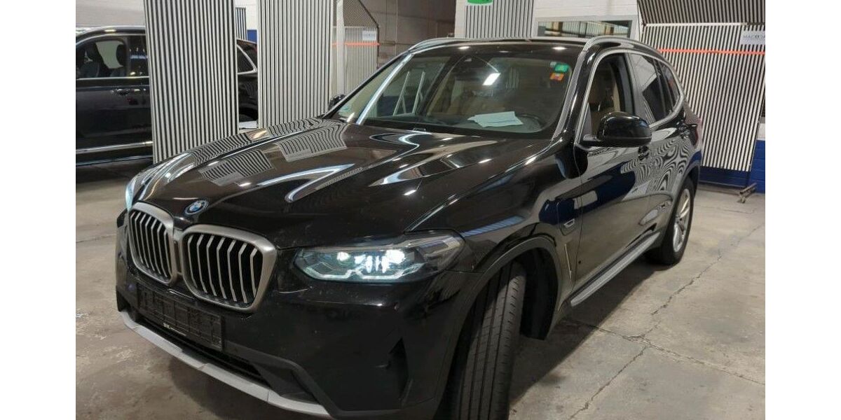 BMW X3 280.000 km 22.610 &euro; Weinheim 69469