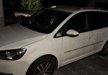 VW Touran 199.320 km 5.900 &euro; Ludwigshafen 67069