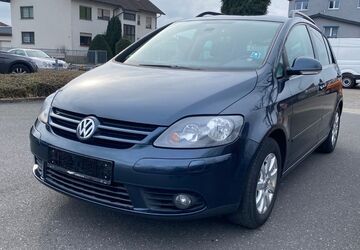 VW Golf 244.000 km 2.200 &euro; Schwetzingen 68723