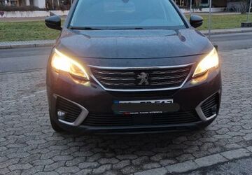 Peugeot 5008 125.000 km 14.999 &euro; Mannheim 68169