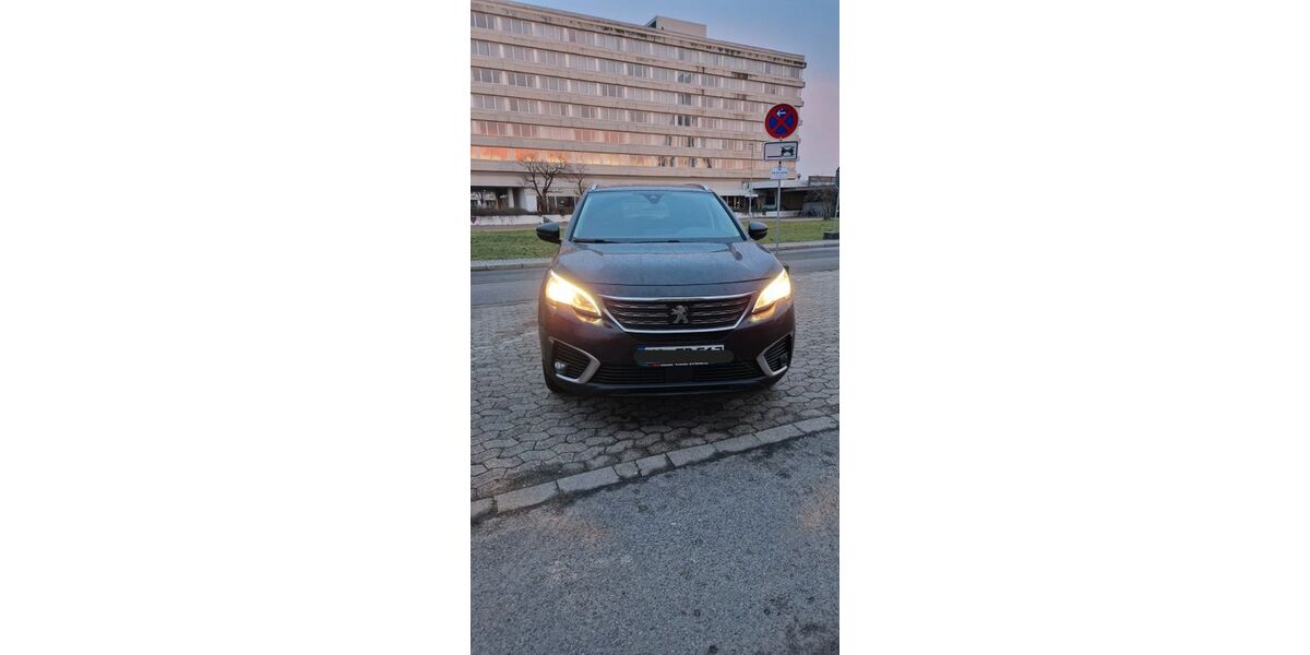 Peugeot 5008 125.000 km 14.999 &euro; Mannheim 68169