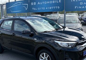 Kia Stonic 93.000 km 10.990 &euro; Hockenheim 68766