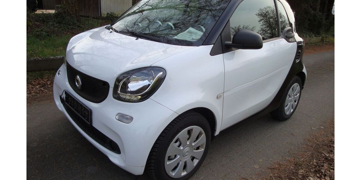 Smart ForTwo 59.500 km 8.499 &euro; Lorsch 64653