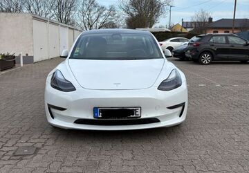 Tesla Model 3 101.000 km 21.999 &euro; Speyer 67346