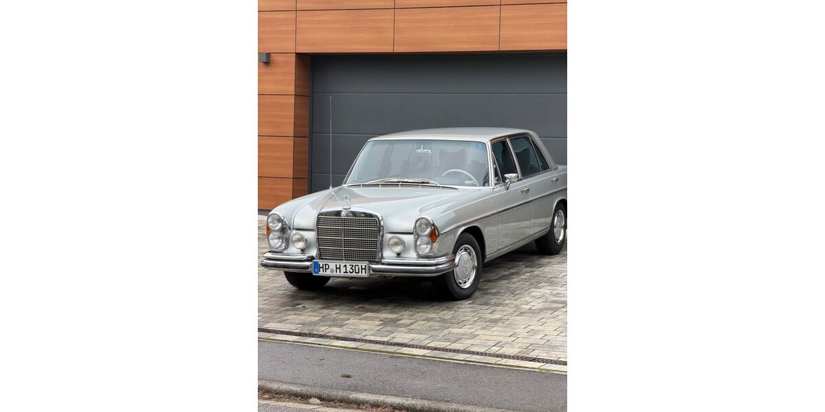 Mercedes-Benz 300 111.500 km 45.999 &euro; Hirschhorn 69434