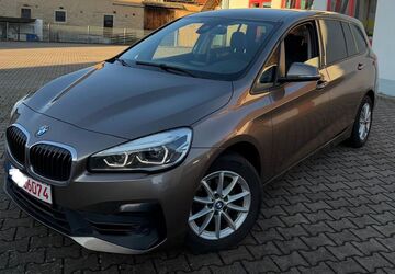 BMW 216 77.000 km 16.900 &euro; Walldorf 69190