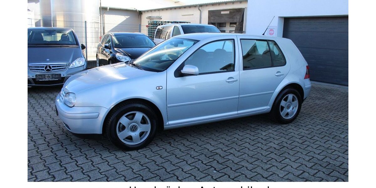 VW Golf 111.539 km 4.990 &euro; Hambrücken 76707