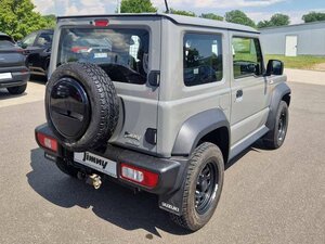 Suzuki Jimny 1.5. ALLGRIP NFZ Comfort AHK Ganzjahresreife 19.232 km 26.950 &euro; Obrigheim-Asbach 74847