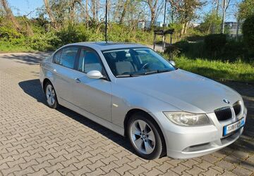 BMW 318 217.300 km 3.700 &euro; Mannheim 68219