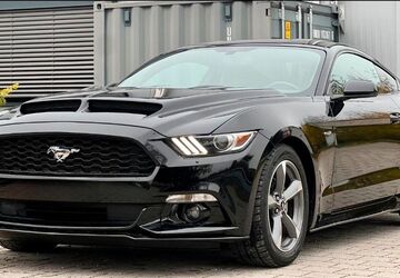 Ford Mustang 87.000 km 27.900 &euro; Kronau 76709