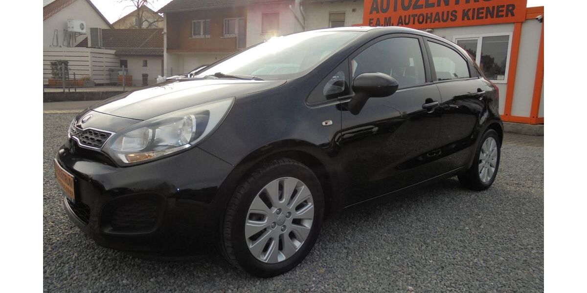 Kia Rio 162.000 km 4.990 &euro; Ladenburg 68526