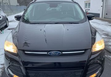 Ford Kuga 167.000 km 8.999 &euro; Speyer 67346