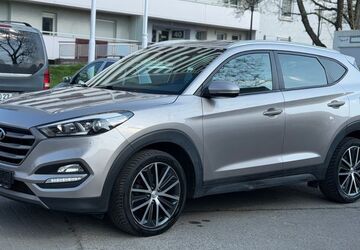 Hyundai TUCSON 159.000 km 10.990 &euro; Ludwigshafen 67059