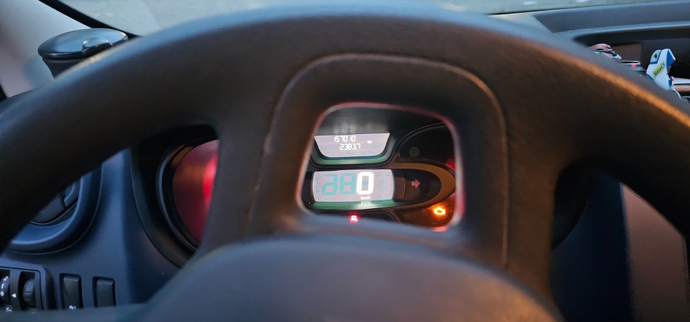 Opel Vivaro 210.000 km 9.800 &euro; Ludwigshafen am Rhein 67059