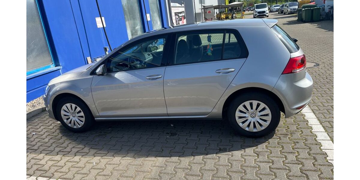 VW Golf 80.000 km 10.000 &euro; Viernheim 68519