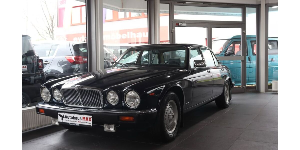 Jaguar XJ12 59.861 km 34.990 &euro; Mannheim 68219