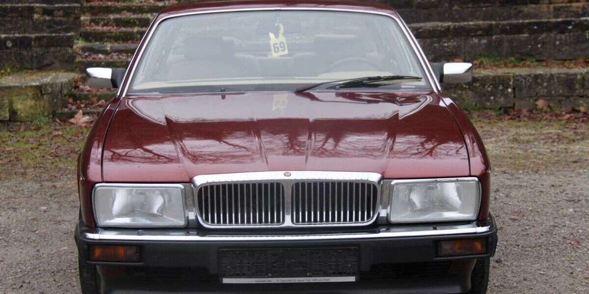 Jaguar Daimler 35.000 km 39.999 &euro; Heppenheim 64646