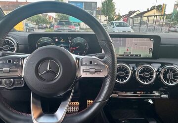 Mercedes-Benz CLA 180 67.000 km 26.200 &euro; Heidelberg 69124