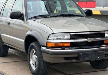 Chevrolet Blazer 150.000 km 9.497 &euro; Mannheim 68169