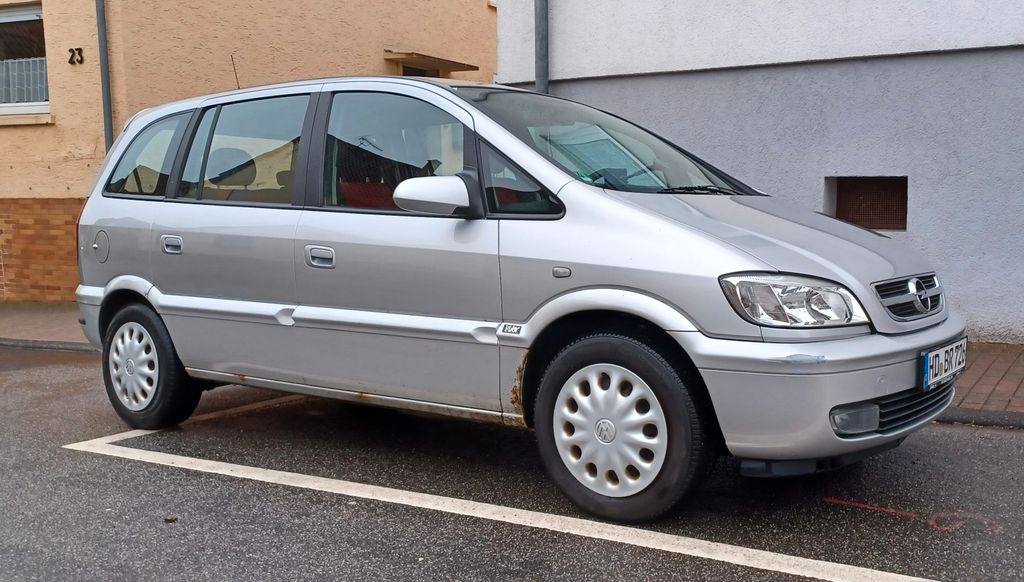 Opel Zafira 302.000 km 1.400 &euro; Angelbachtal 74918