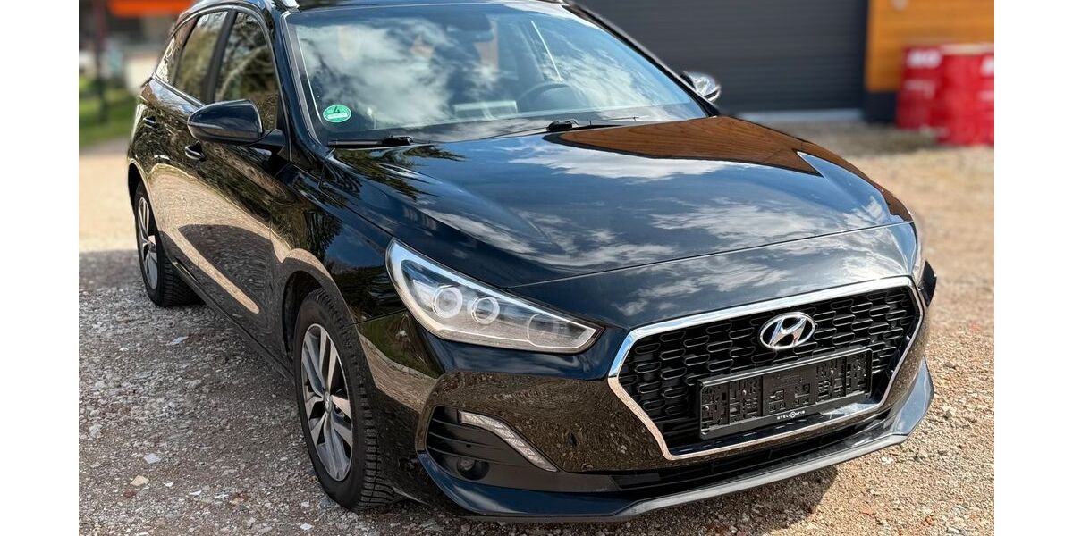 Hyundai i30 196.937 km 10.600 &euro; Lampertheim 68623