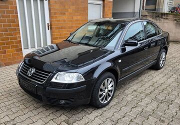 VW Passat 49.700 km 7.600 &euro; Mannheim 68219