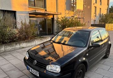 VW Golf 170.000 km 990 &euro; Heidelberg 69115