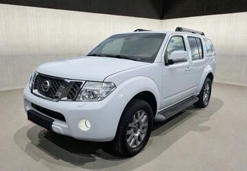 Nissan Pathfinder 243.700 km 14.499 &euro; Speyer 67346