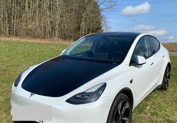 Tesla Model Y 75.000 km 28.999 &euro; Rimbach 64668