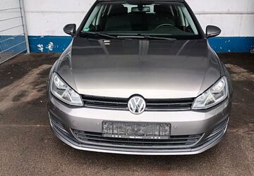 VW Golf 139.000 km 7.499 &euro; Hüttenfeld 68623