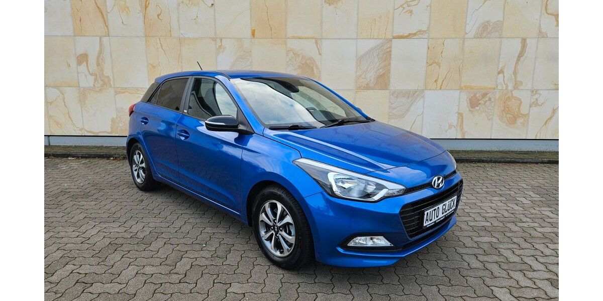 Hyundai i20 23.500 km 12.490 &euro; Schwetzingen 68723