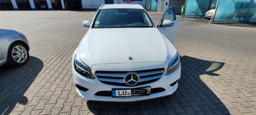 Mercedes-Benz C 220 136.000 km 20.700 &euro; Ludwigshafen 67071