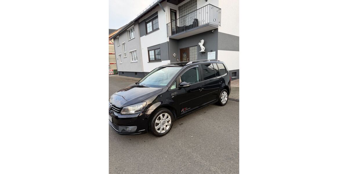 VW Touran 194.000 km 6.800 &euro; Waghäusel 68753