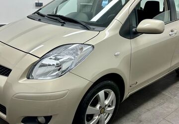 Toyota Yaris 74.000 km 6.200 &euro; Leimen 69181
