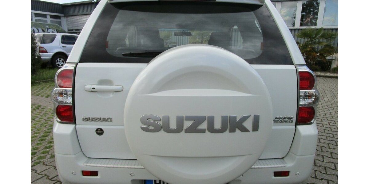 Suzuki Grand Vitara 1.6 Black and White 149.800 km 9.985 &euro; Hirschberg 69493