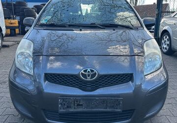 Toyota Yaris 200.000 km 1.800 &euro; Mannheim 68309