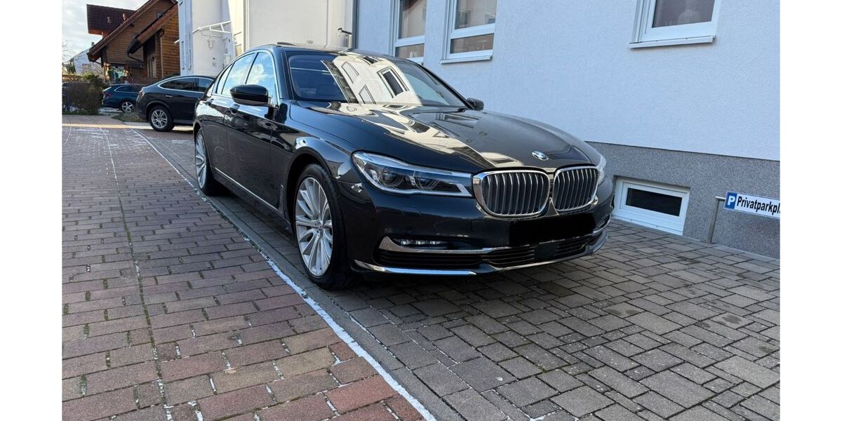 BMW 750 218.000 km 25.900 &euro; Mutterstadt 67112