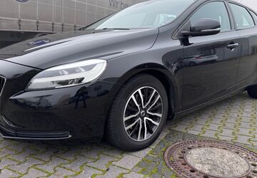 Volvo V40 110.000 km 13.980 &euro; Viernheim 68519