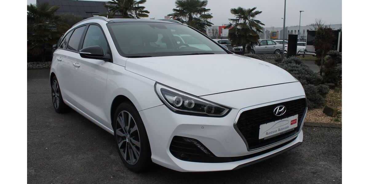 Hyundai i30 68.000 km 14.990 &euro; Speyer 67346