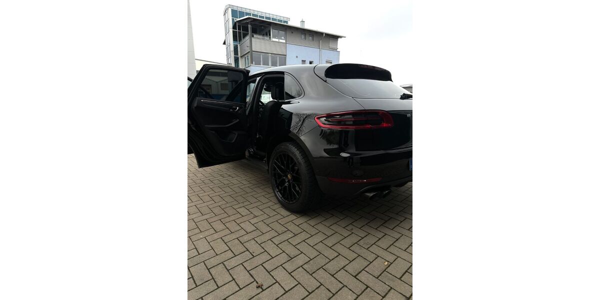 Porsche Macan 136.000 km 33.000 &euro; Neulussheim 68809