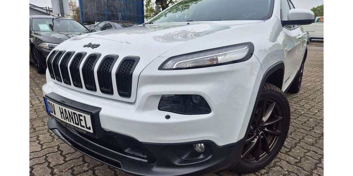 Jeep Cherokee 166.000 km 12.990 &euro; Forst 76694