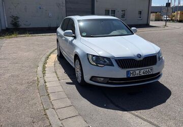 Skoda Superb 120.000 km 15.100 &euro; Heidelberg 69126