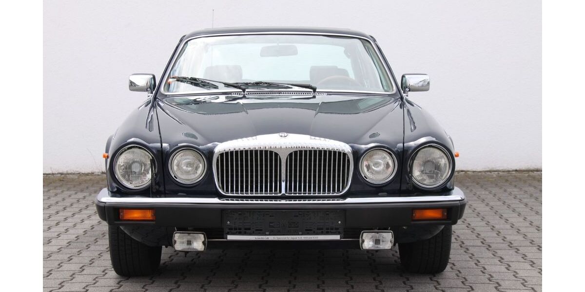 Jaguar Daimler 103.476 km 39.999 &euro; Heppenheim 64646