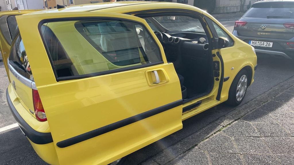 Peugeot 1007 124.000 km 1.650 &euro; Mannheim 68307
